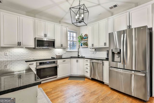 25 Couples Court, Newnan, GA 30265