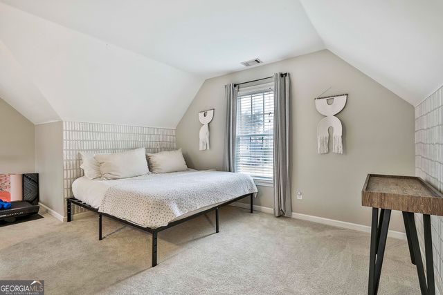 25 Couples Court, Newnan, GA 30265