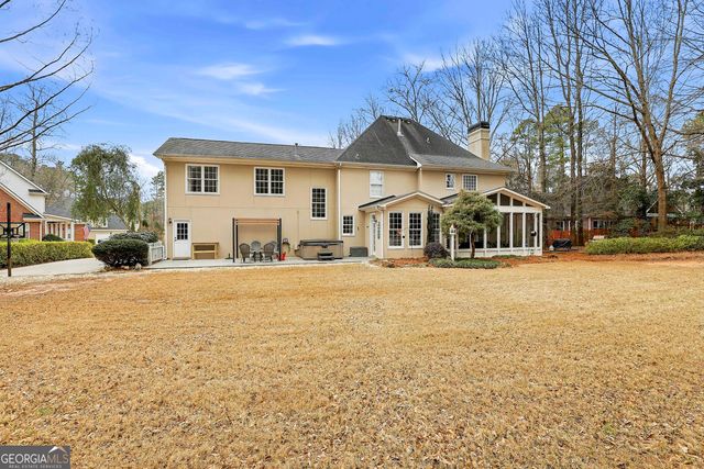 25 Couples Court, Newnan, GA 30265