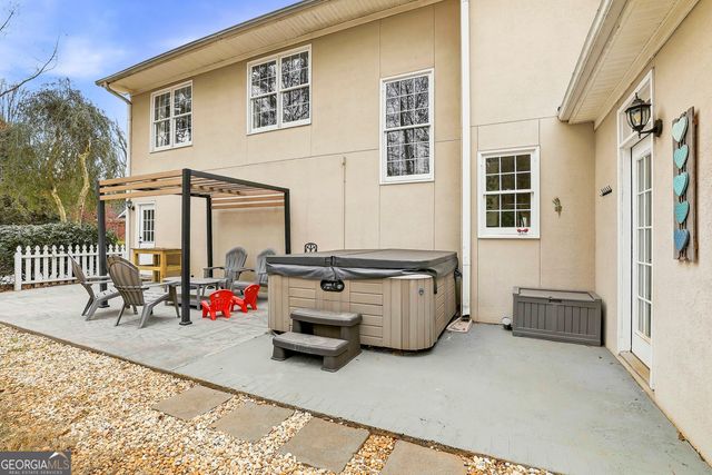 25 Couples Court, Newnan, GA 30265