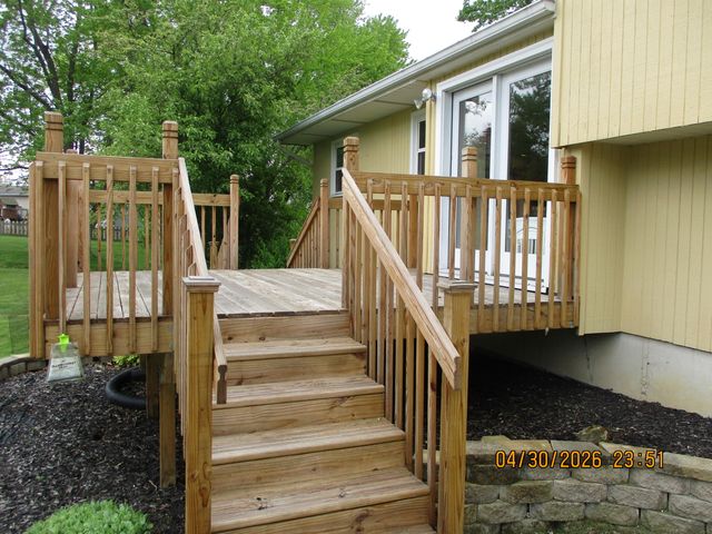 1762 Broadacre Road, Crown Point, IN 46307