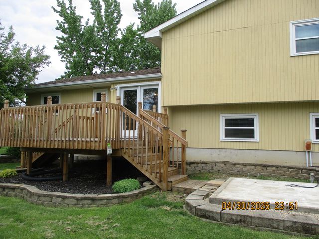 1762 Broadacre Road, Crown Point, IN 46307