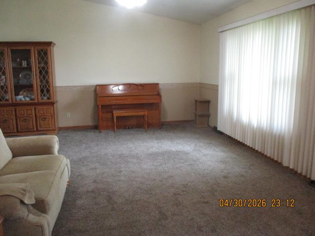 1762 Broadacre Road, Crown Point, IN 46307