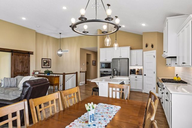 1316 Bluff Border Road, New Richmond, WI 54017