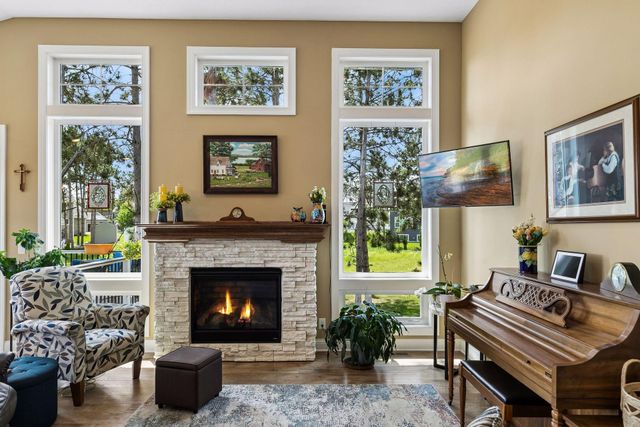 1316 Bluff Border Road, New Richmond, WI 54017