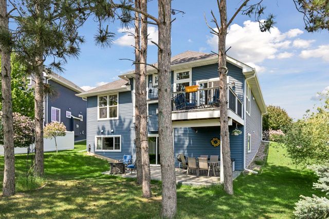 1316 Bluff Border Road, New Richmond, WI 54017