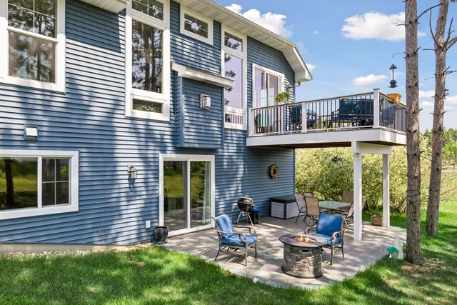 1316 Bluff Border Road, New Richmond, WI 54017