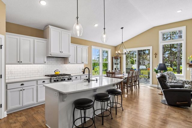1316 Bluff Border Road, New Richmond, WI 54017