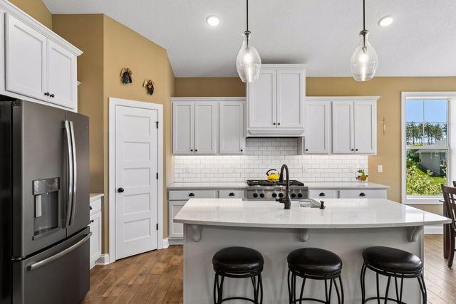 1316 Bluff Border Road, New Richmond, WI 54017