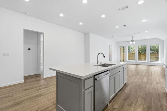 701 Tradewinds WAY, Georgetown, TX 78628