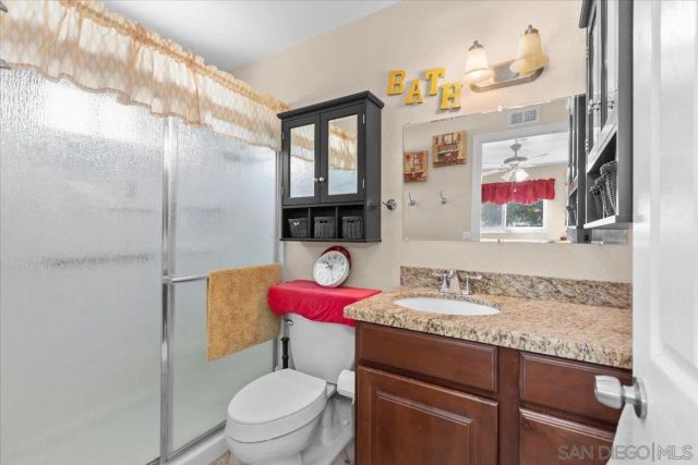 9254 Shadow Hill Rd, Santee, CA 92071