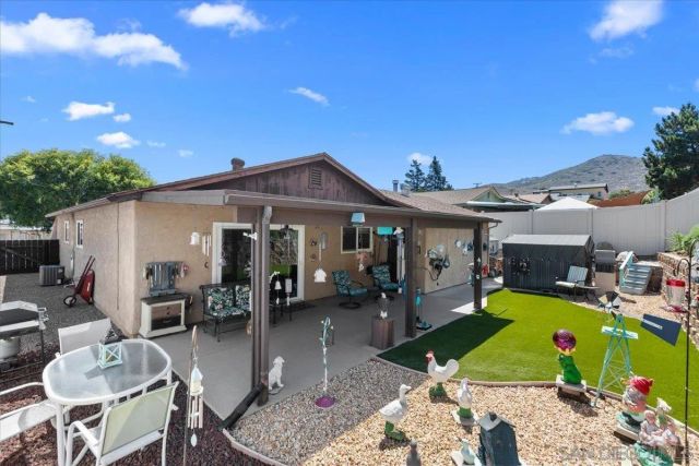 9254 Shadow Hill Rd, Santee, CA 92071