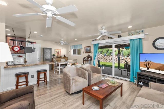 9254 Shadow Hill Rd, Santee, CA 92071