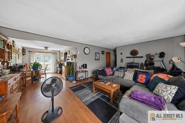 317 Gillette Avenue, Penns Grove, NJ 08069