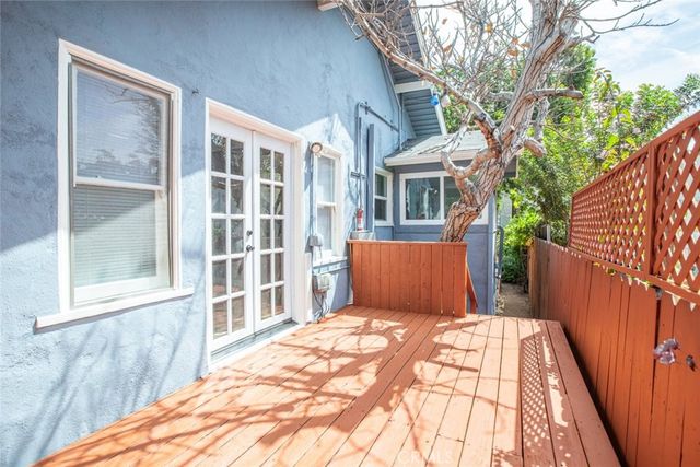 1170 Sonora Avenue, Glendale, CA 91201