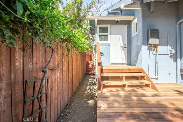 1170 Sonora Avenue, Glendale, CA 91201