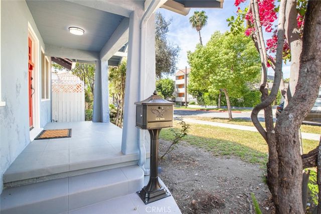 1170 Sonora Avenue, Glendale, CA 91201
