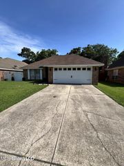 2617 Palmer Drive, Gulfport, MS 39507