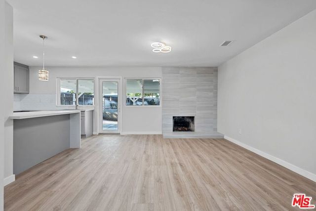 16855 Donmetz Street, Los Angeles, CA 91344