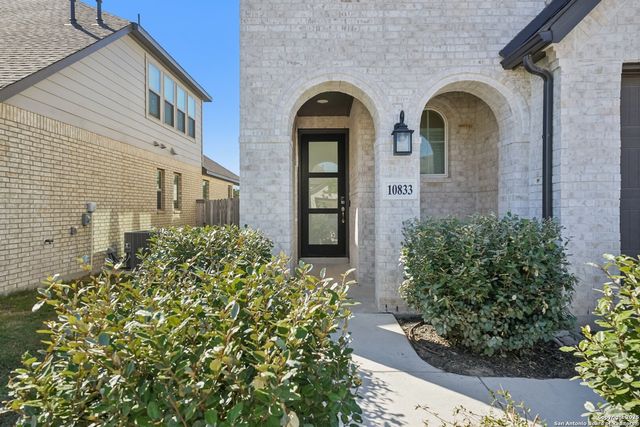 10833 Coppola, San Antonio, TX 78254