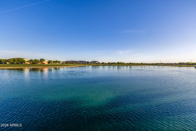 3934 E SAGEBRUSH Street, Gilbert, AZ 85296