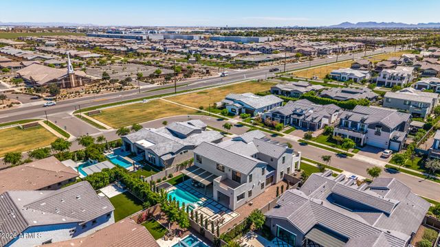 3934 E SAGEBRUSH Street, Gilbert, AZ 85296