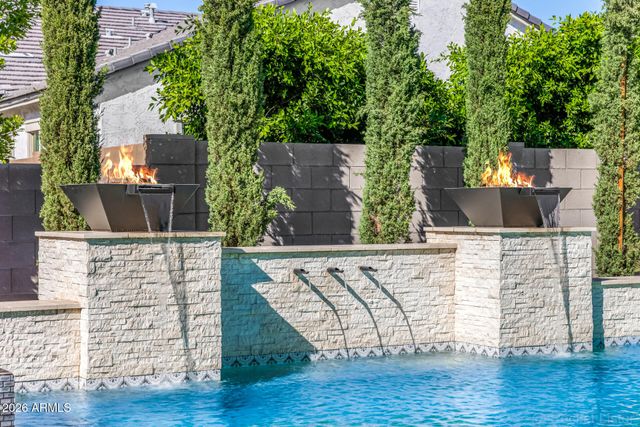 3934 E SAGEBRUSH Street, Gilbert, AZ 85296