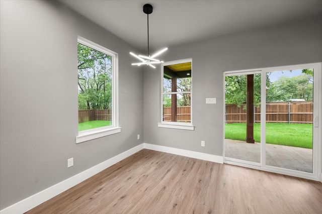 101 Iron Horse Lane, Denison, TX 75020