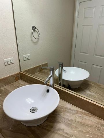 6966 W Sample Road 6966, Coral Springs, FL 33067
