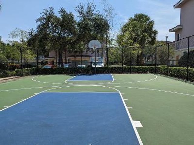 6966 W Sample Road 6966, Coral Springs, FL 33067