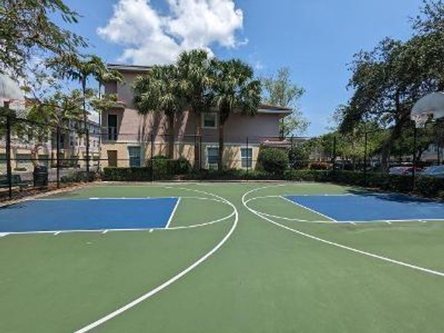 6966 W Sample Road 6966, Coral Springs, FL 33067