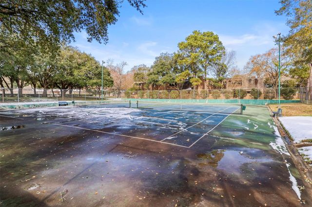 11538 Riverview Drive, Houston, TX 77077