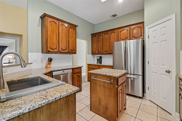 3649 Smoke Tree Trail, Fort Worth, TX 76040