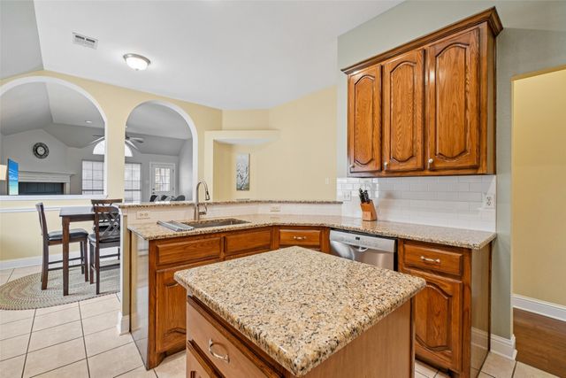 3649 Smoke Tree Trail, Fort Worth, TX 76040