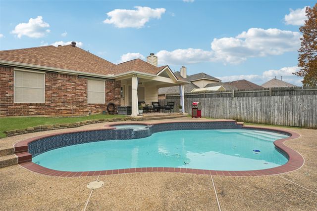 3649 Smoke Tree Trail, Fort Worth, TX 76040