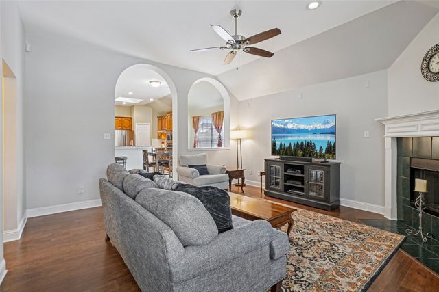 3649 Smoke Tree Trail, Fort Worth, TX 76040