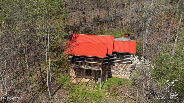 1935 Sb Ogle Lane, Sevierville, TN 37876