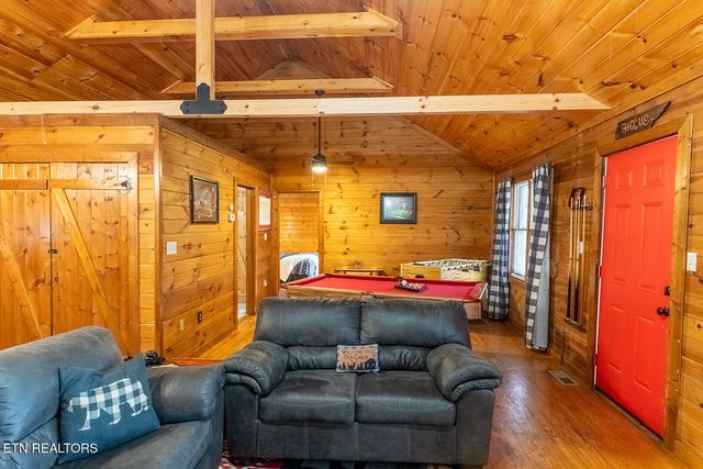 1935 Sb Ogle Lane, Sevierville, TN 37876