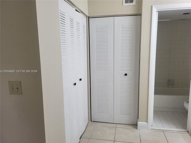 9843 SW 138th Ave EA2R, Miami, FL 33186