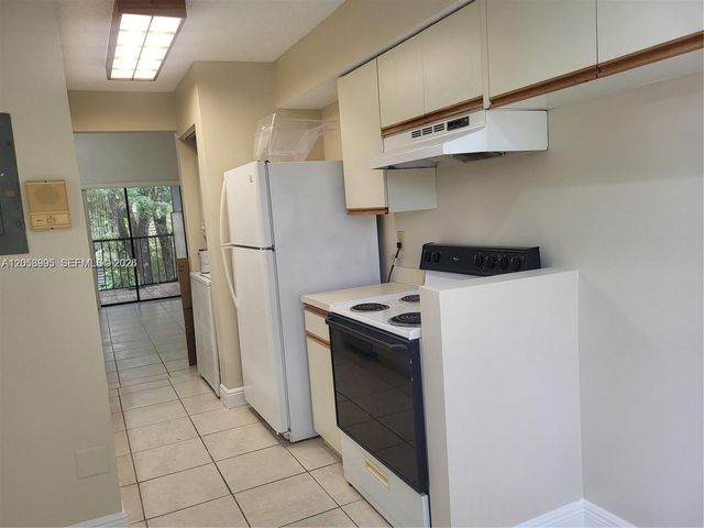 9843 SW 138th Ave EA2R, Miami, FL 33186