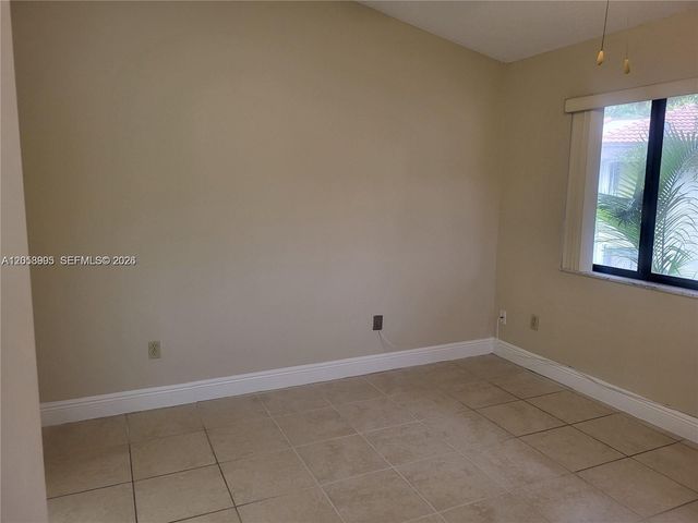 9843 SW 138th Ave EA2R, Miami, FL 33186