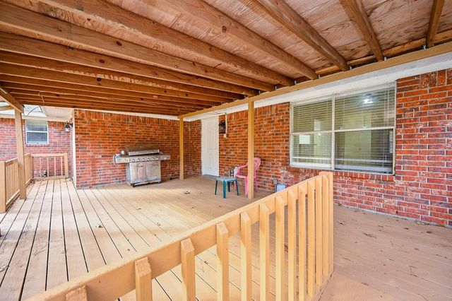 17831 Magnolia Lane, New Caney, TX 77357