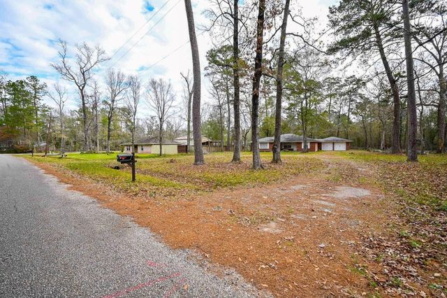 17831 Magnolia Lane, New Caney, TX 77357