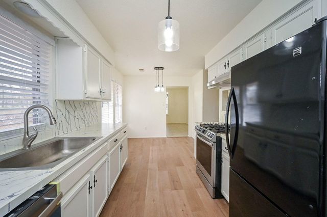 17831 Magnolia Lane, New Caney, TX 77357