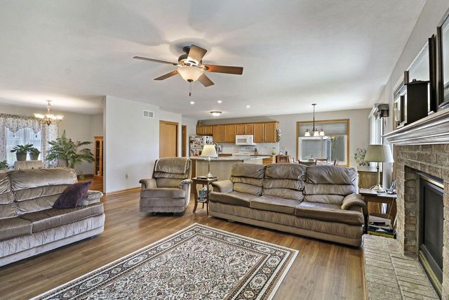 914 Riva RIDGE, Racine, WI 53402