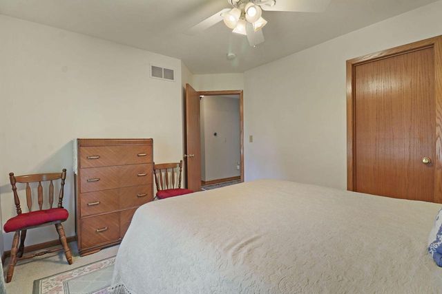 914 Riva RIDGE, Racine, WI 53402