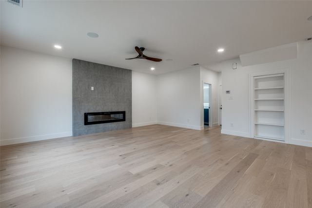 1018 Grandview Avenue, Dallas, TX 75223