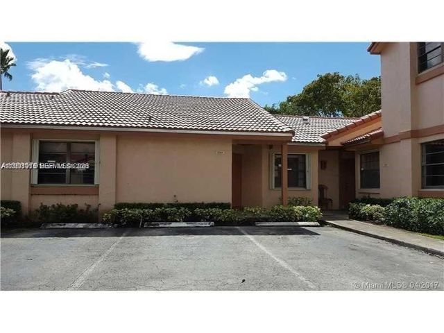 17268 NW 60th Court, Hialeah, FL 33015
