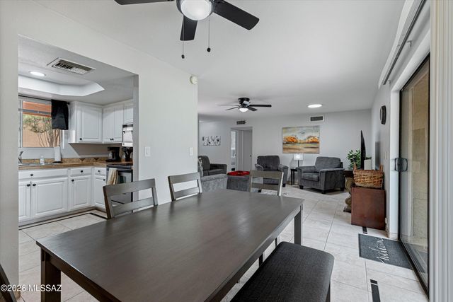 5755 N Camino Esplendora, Tucson, AZ 85718