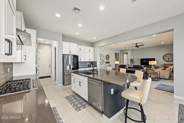 6350 W MUIRFIELD Way, Florence, AZ 85132